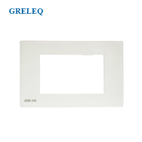 Mặt chứa 2 thiết bị cỡ trung hoặc 3 thiết bị cỡ nhỏ G1-001GL-W